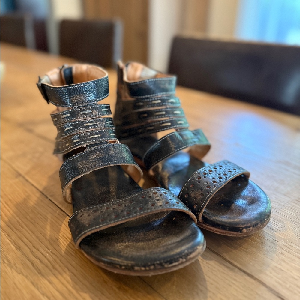 Bedstu Artemis Sandals